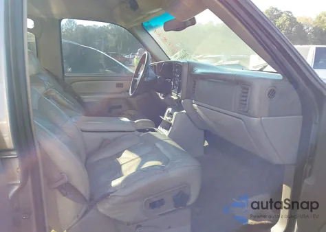 2002 Chevrolet Suburban 1500 Ls из США, поврежденный, VIN 1GNEC16Z12J132858